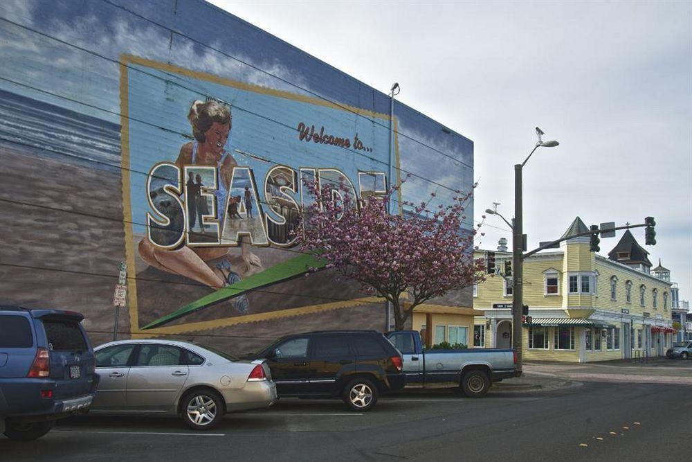 Inn At The Prom Oceanfront Seaside Exterior photo